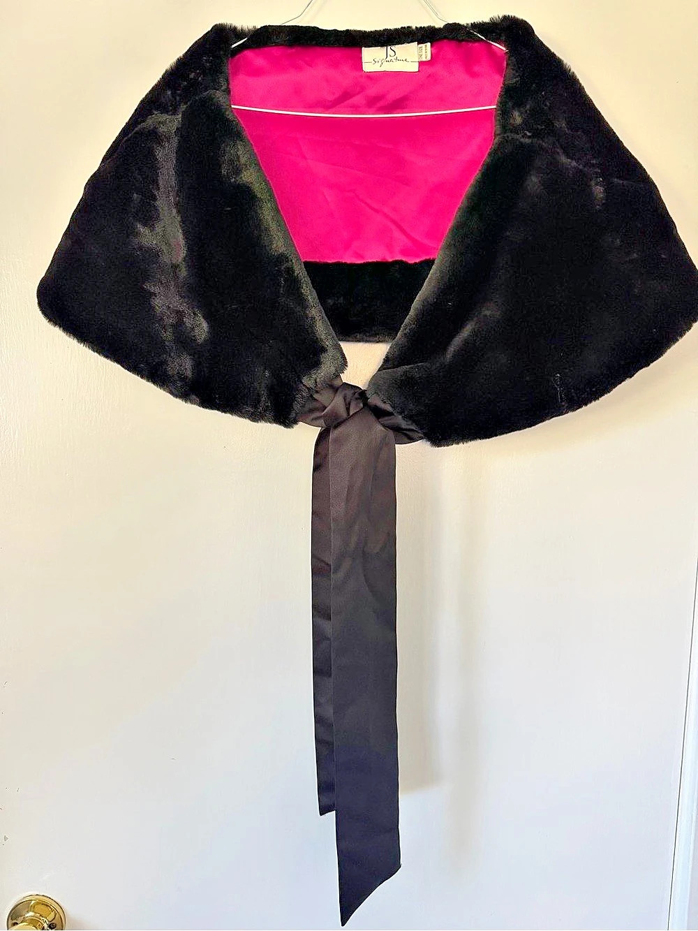 Signature S Faux Fur Cape Black & Pink Like New